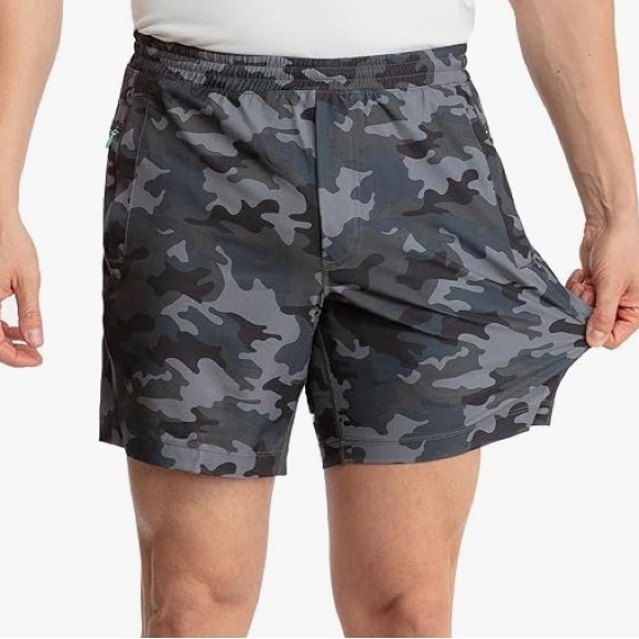 Birddogs Other - Birddogs For Your Boomstick Lined Camo Shorts Size XXL